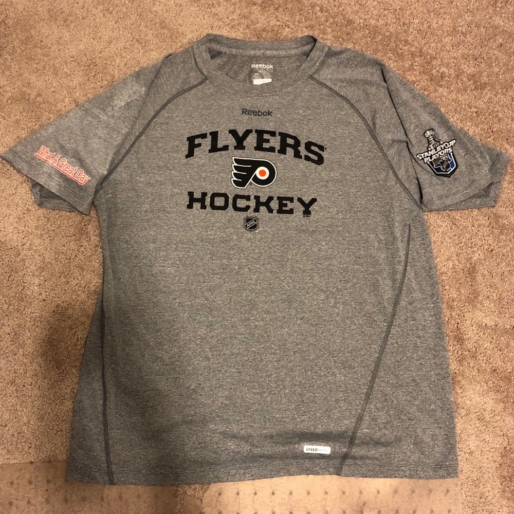 Philadelphia Flyers Reebok Stanley Cup Shirt Med